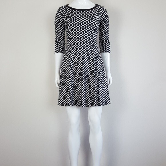 New York & Company Black & White Skater Dress - Picture 4 of 8